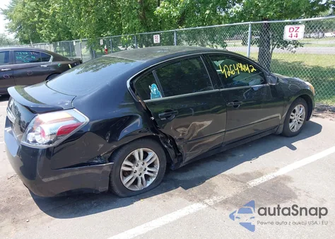 2012 Nissan Altima 2.5 S z USA, uszkodzony, nr VIN 1N4AL2AP7CN438868